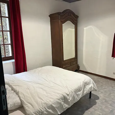Holiday home Ancien Moulin Renove *